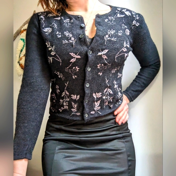 Eddie Bauer Sweaters - Eddie Bauer Embroidered Wool Cardigan